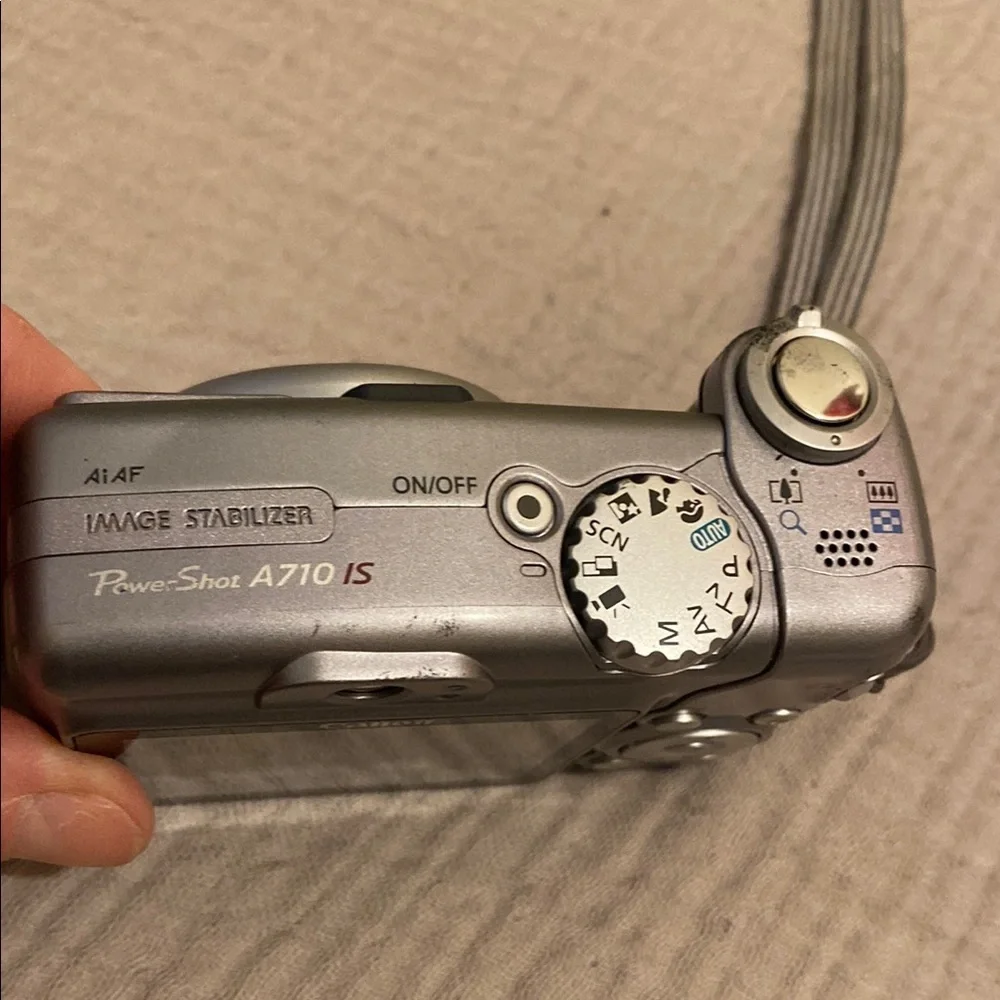 Canon PowerShot A710 IS Digital Camera - Silver